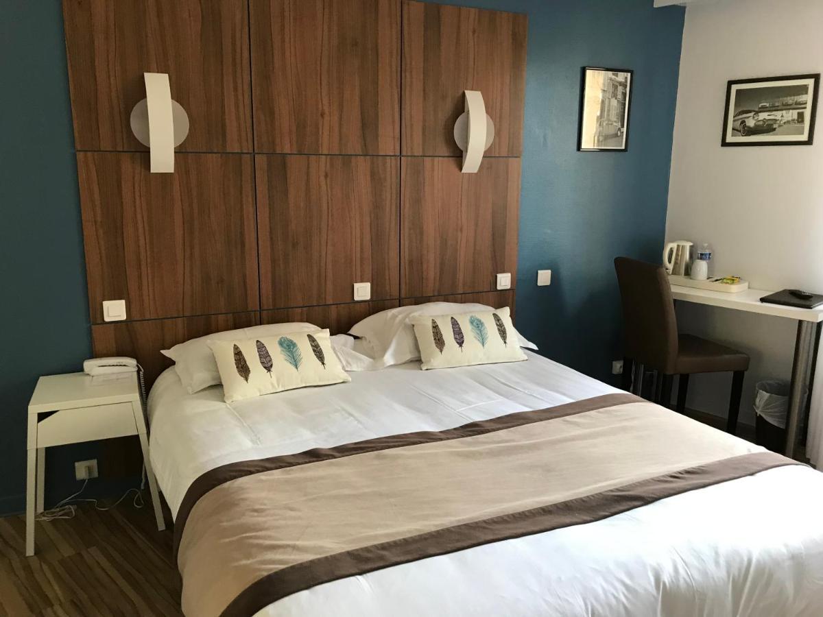 פוזוז' Logis Hotel De La Bruyere מראה חיצוני תמונה
