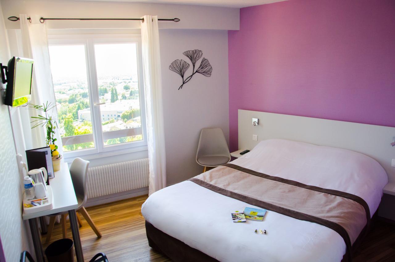 פוזוז' Logis Hotel De La Bruyere מראה חיצוני תמונה